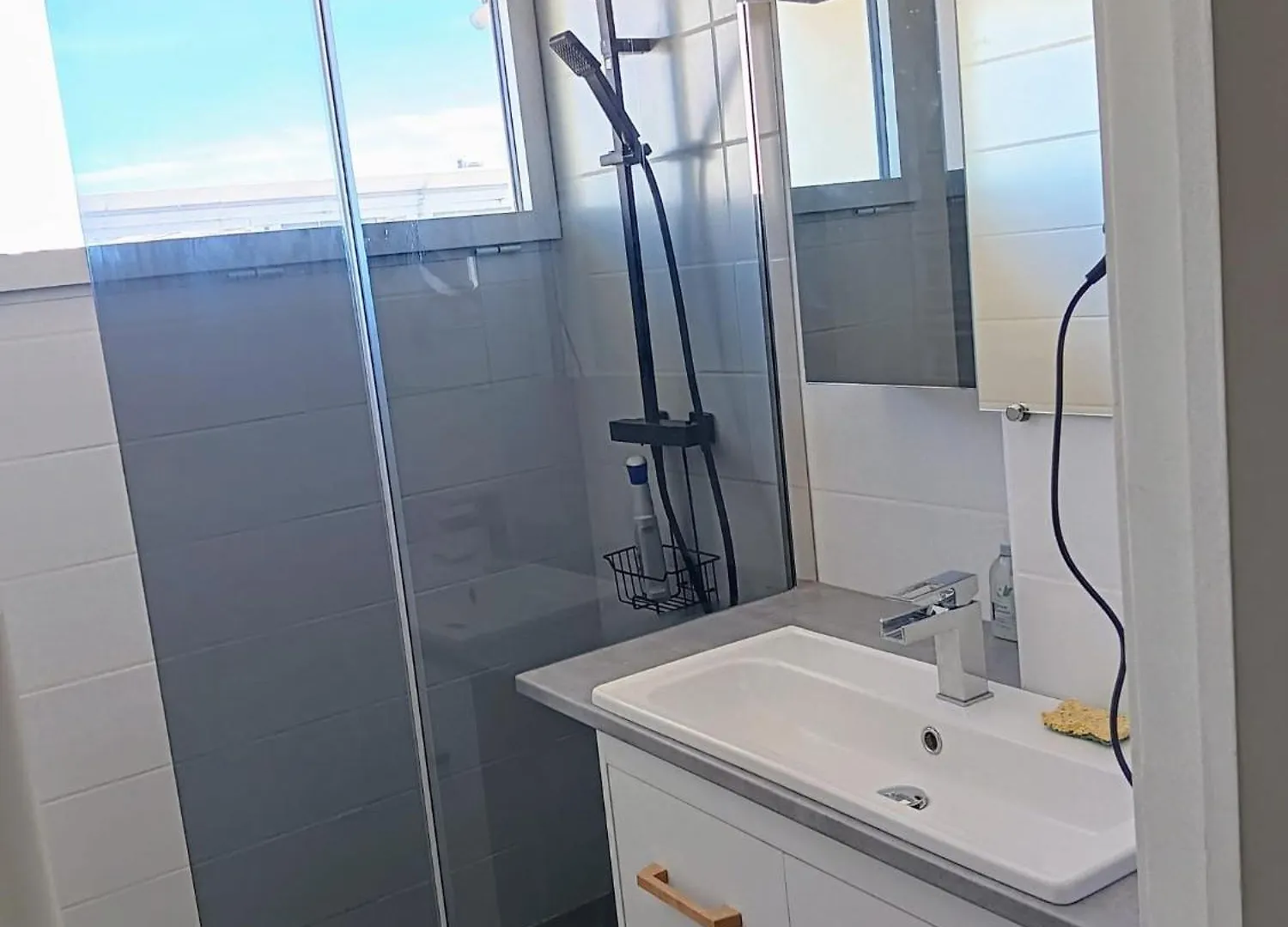 Apartment 3 Pieces Vue Mer - Clim - 5 Min De La Plage A Pied Antibes France