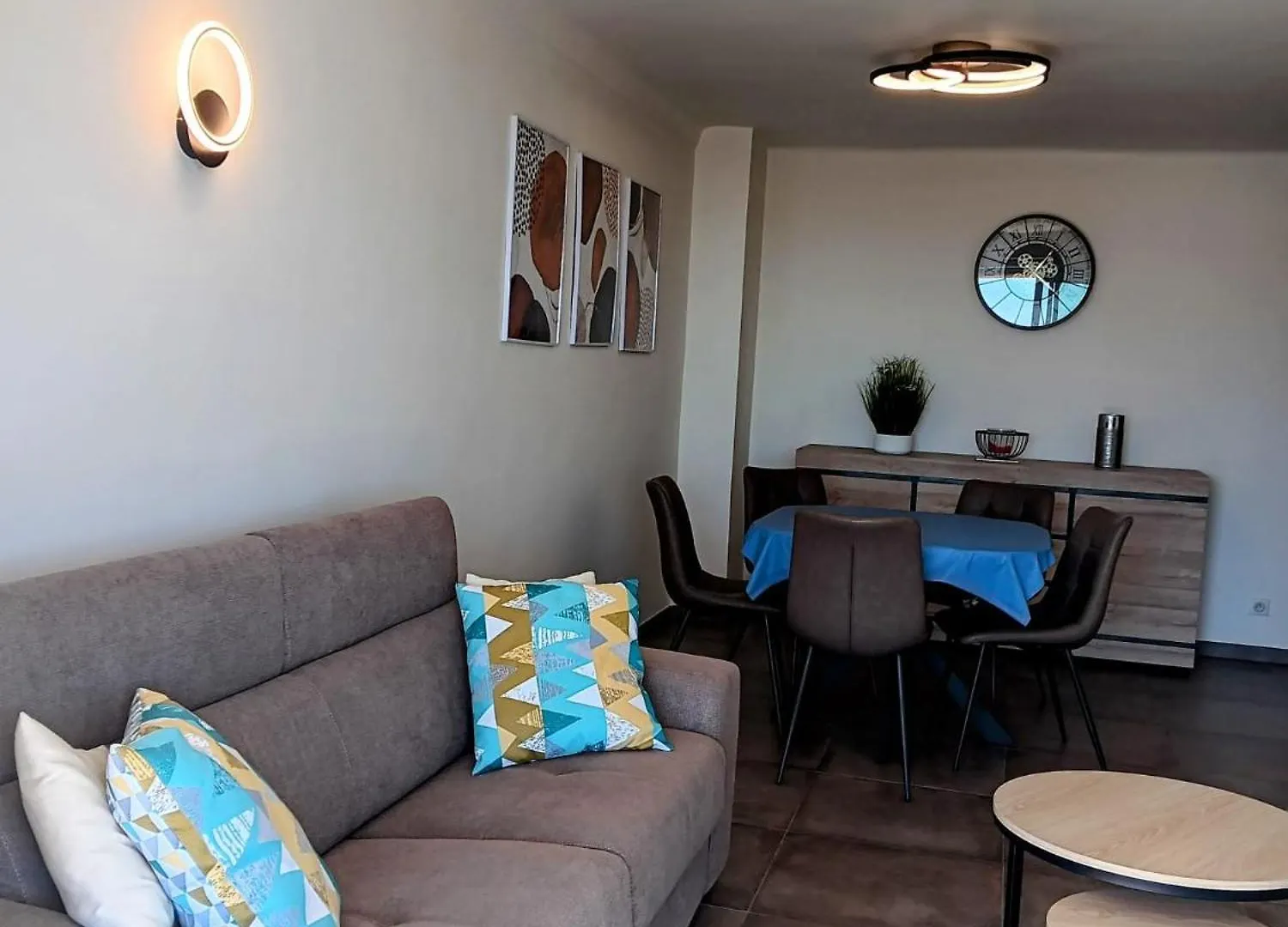 3 Pieces Vue Mer - Clim - 5 Min De La Plage A Pied Antibes